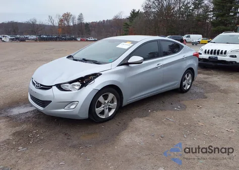 2012 Hyundai Elantra Gls from USA, damaged, VIN 5NPDH4AE4CH137235